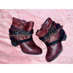 BKE Sole "Petra" Fashion Booties From Buckle - Burgundy Color Size 8